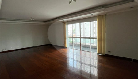 Apartamento à venda com 3 suítes em Aclimação, São Paulo, SP