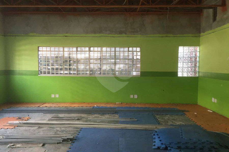 Prédio à venda em Santana, São Paulo, SP