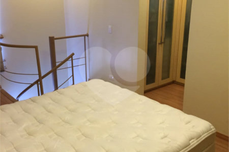Apartamento à venda ou para alugar com 1 quarto em Vila Olímpia, São Paulo, SP