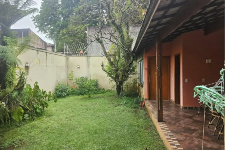 Sobrado à venda com 4 quartos, sendo 2 suítes, em Brooklin Paulista, São Paulo, SP