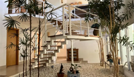 Casa à venda com 5 quartos, sendo 2 suítes,  no Centro, Itupeva, SP