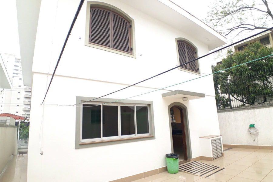 Sobrado à venda com 4 quartos, sendo 2 suítes, em Santana, São Paulo, SP