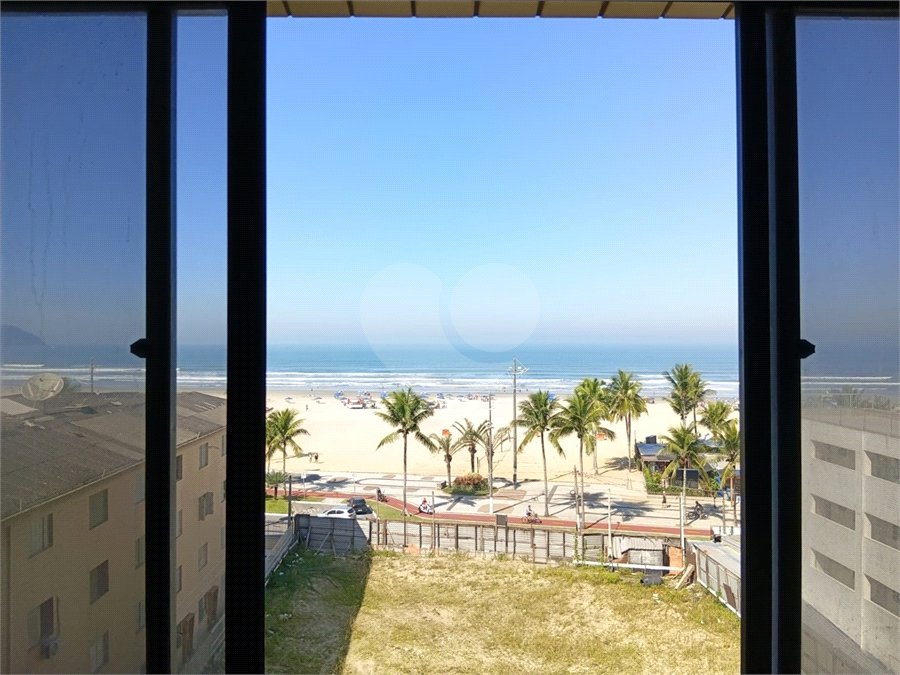 Apartamento à venda com 1 quarto em Guilhermina, Praia Grande, SP