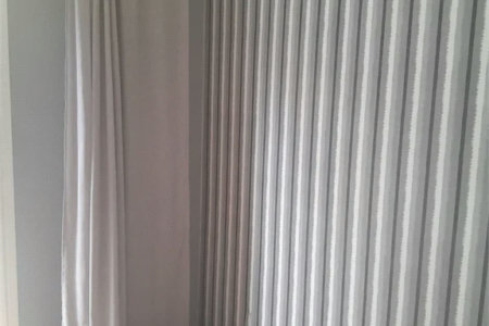Casa à venda ou para alugar com 4 suítes em Chácaras São Carlos, Cotia, SP