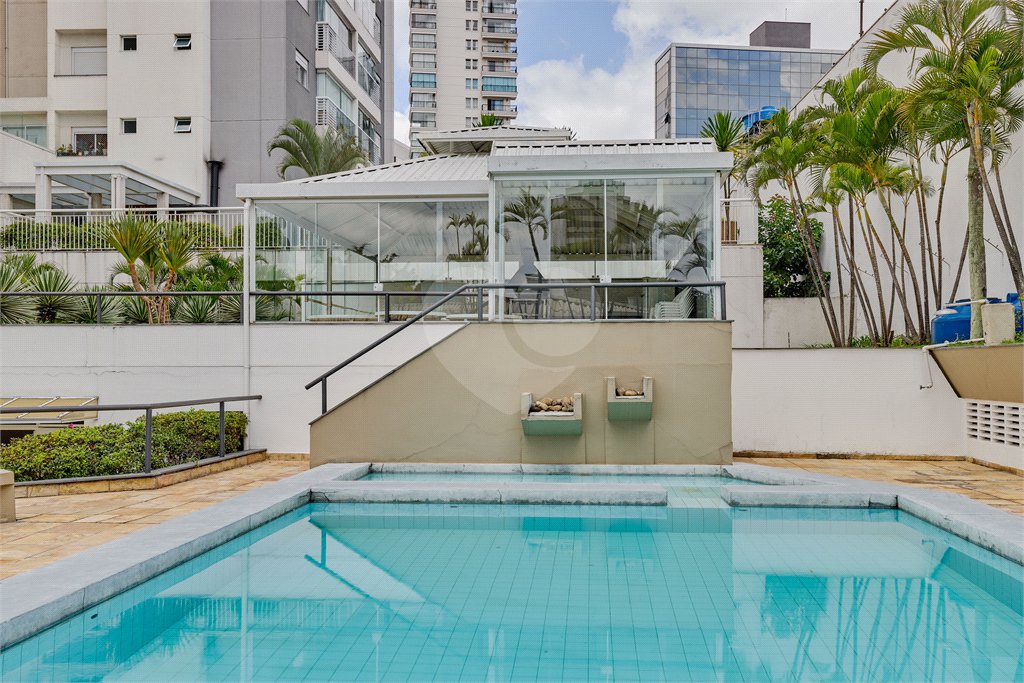 Apartamento à venda com 4 suítes em Campo Belo, São Paulo, SP