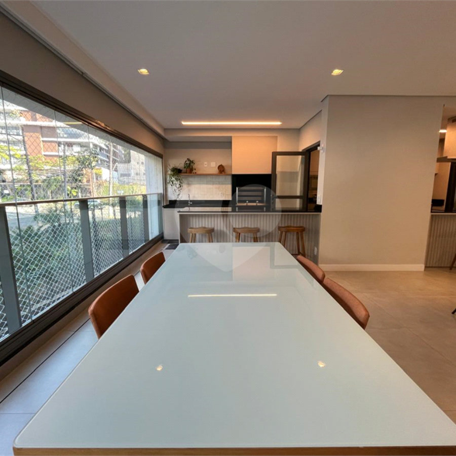 Apartamento à venda com 4 quartos, sendo 2 suítes, em Sumaré, São Paulo, SP