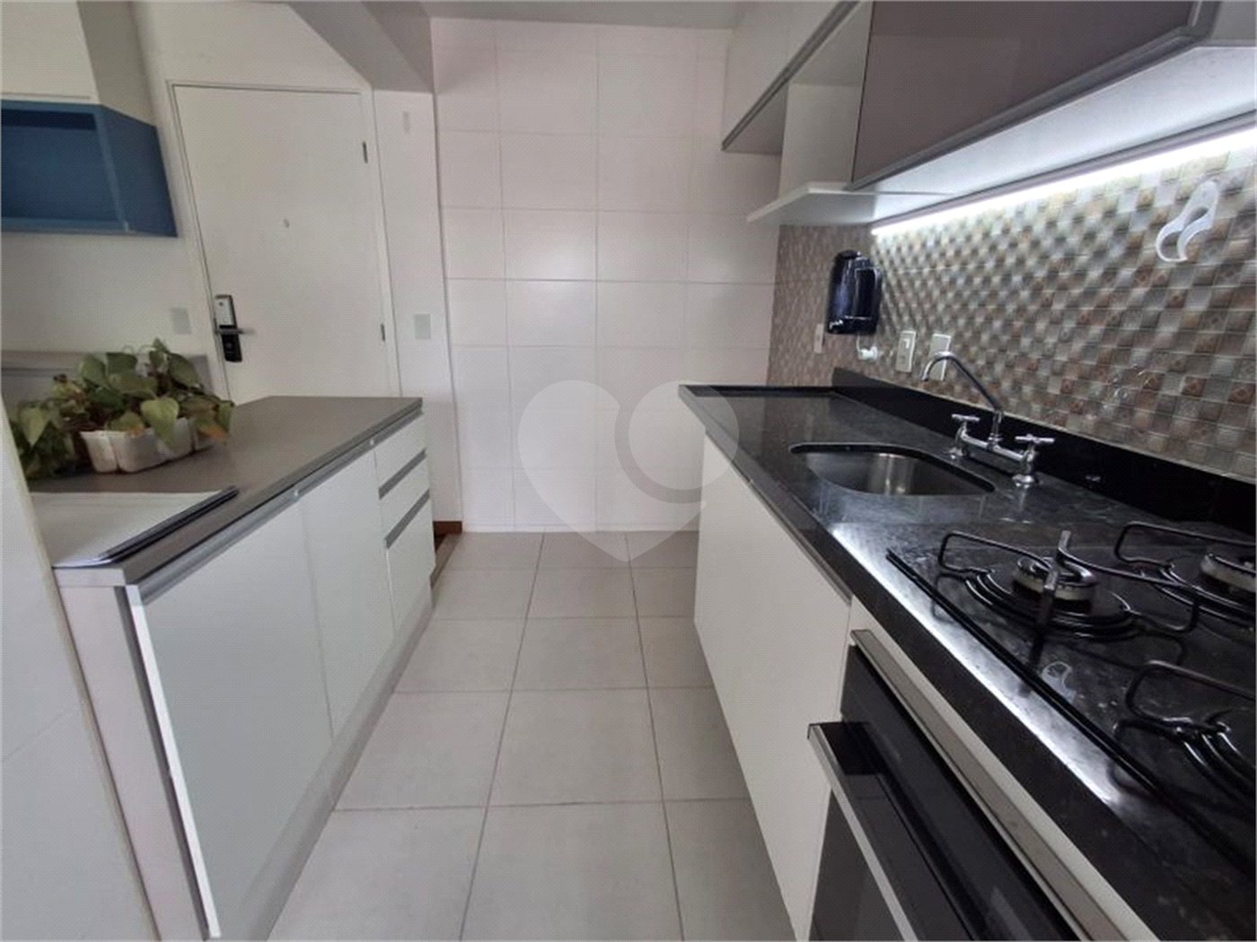 Apartamento à venda com 2 quartos, sendo 1 suíte, em Santana, São Paulo, SP