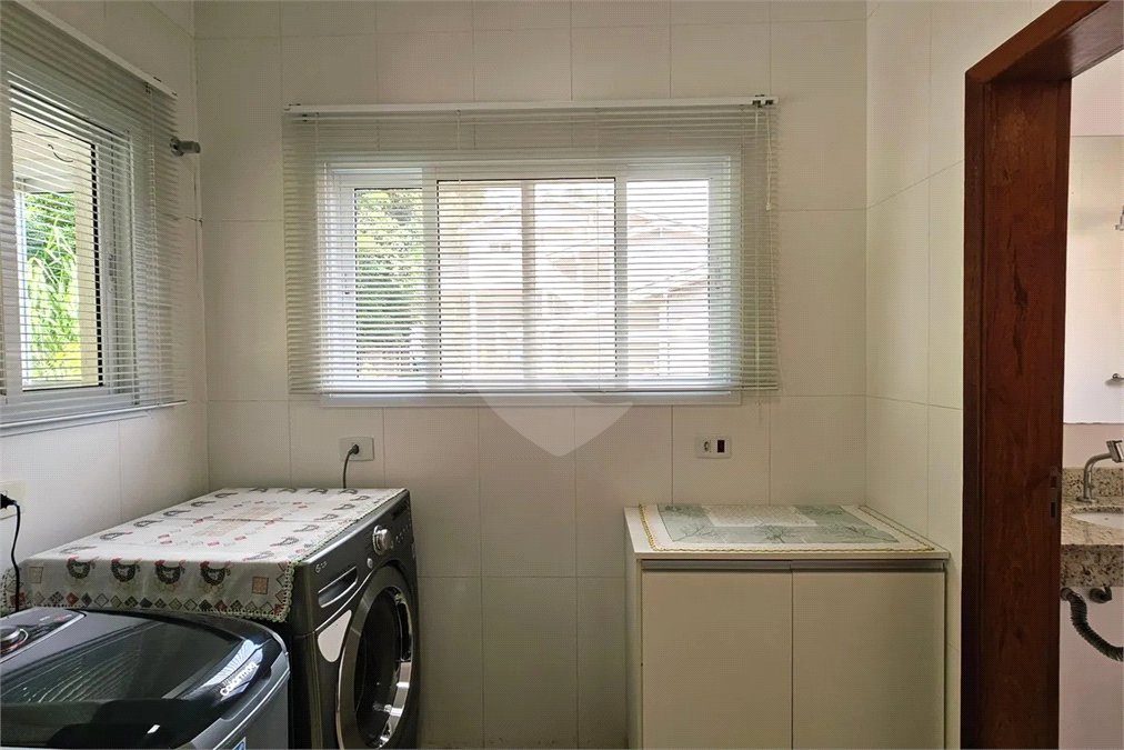 Casa à venda com 5 suítes no condomínio Capital Ville 2, Jundiaí - SP
