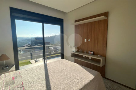 Casa à venda com 4 suítes no condomínio Porto Atibaia, Atibaia - SP