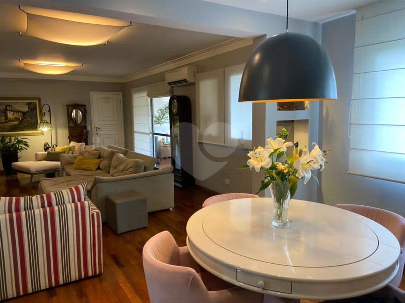 Apartamento à venda com 3 suítes em Vila Suzana, São Paulo, SP