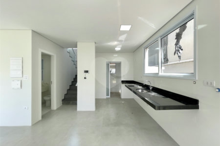 Casa à venda com 3 suítes no condomínio Th Harmonia, São Paulo - SP