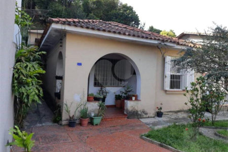 Casa à venda com 3 quartos em Vila Indiana, São Paulo, SP