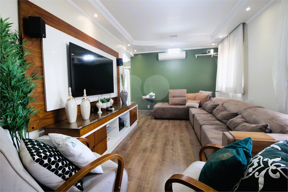 Apartamento à venda com 3 suítes em Santo Amaro, São Paulo, SP