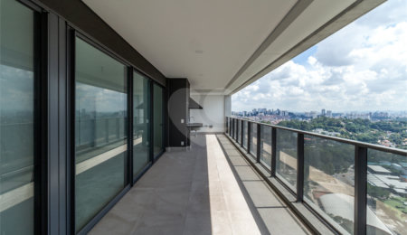 Apartamento à venda ou para alugar com 4 quartos, sendo 3 suítes,  em Jardim Morumbi, São Paulo, SP