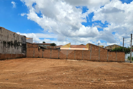 Terreno à venda em Residencial Cambuy, Araraquara, SP