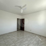 Casa à venda com 4 quartos, sendo 2 suítes, em Nova Cerejeira, Atibaia, SP