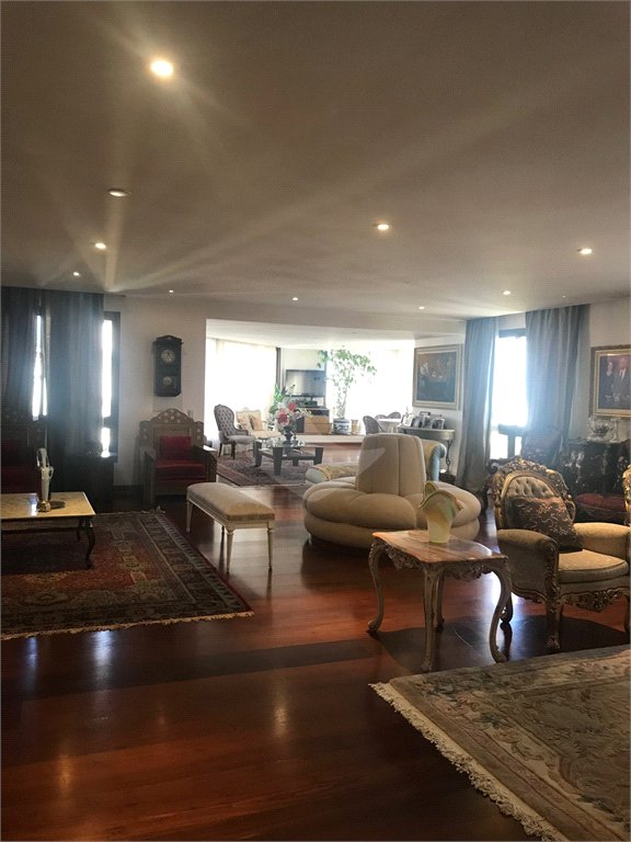 Apartamento à venda ou para alugar com 4 suítes em Santana, São Paulo, SP