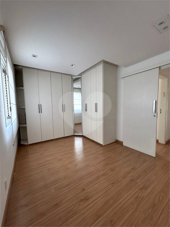 Apartamento de 110m² à venda no bairro Santa Cecília - Agende já a sua visita!