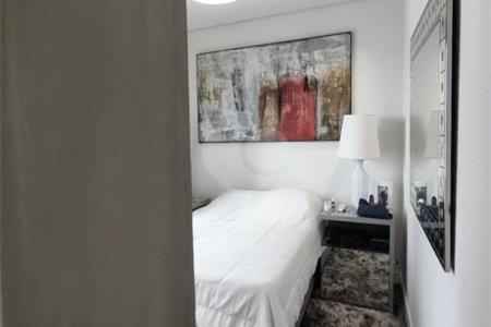 Apartamento à venda com 2 suítes em Pinheiros, São Paulo, SP