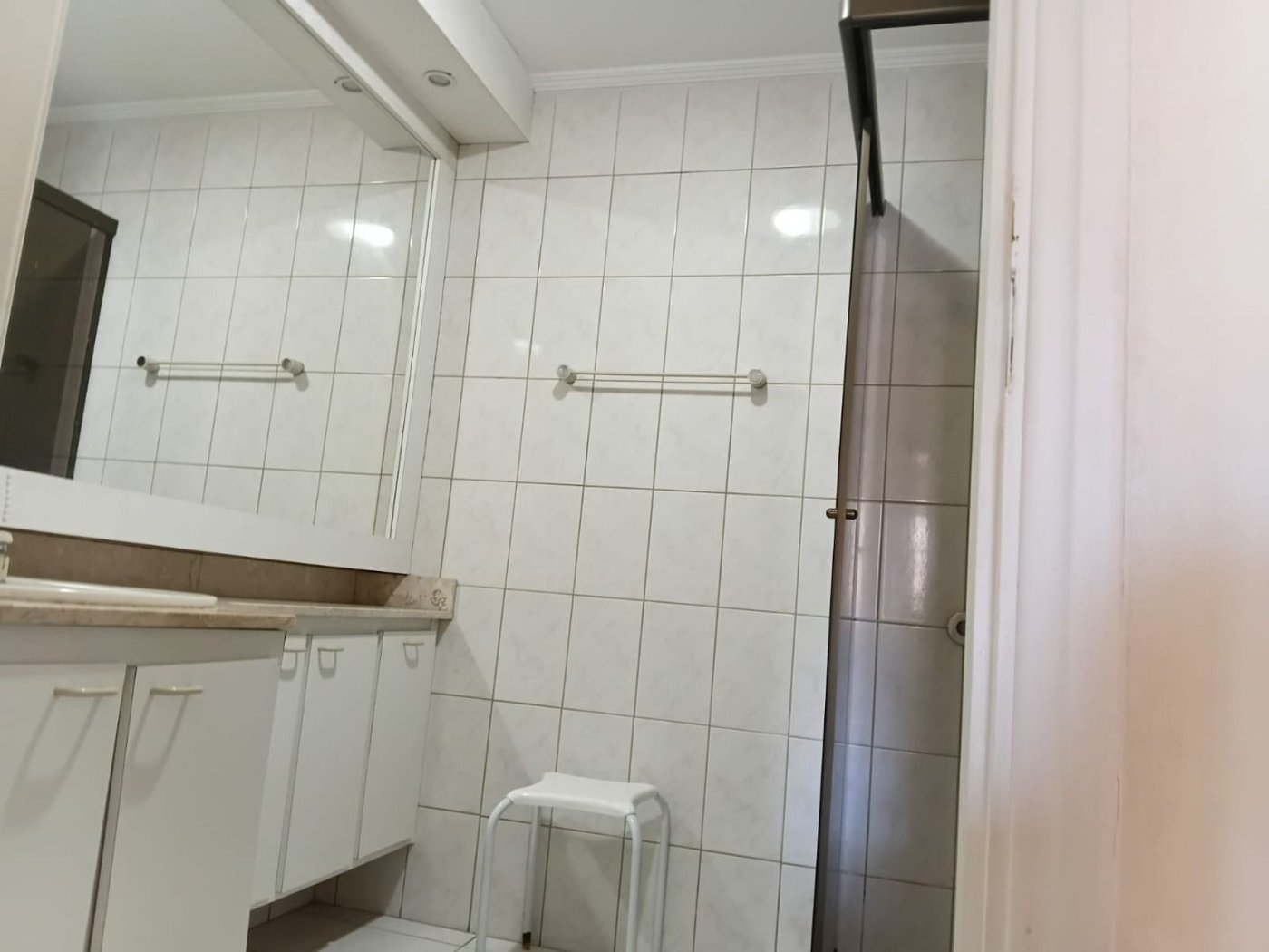 Apartamento com 2 dormitórios à venda, 62 m² por R$ 520.000,00 - Gonzaga - Santos/SP