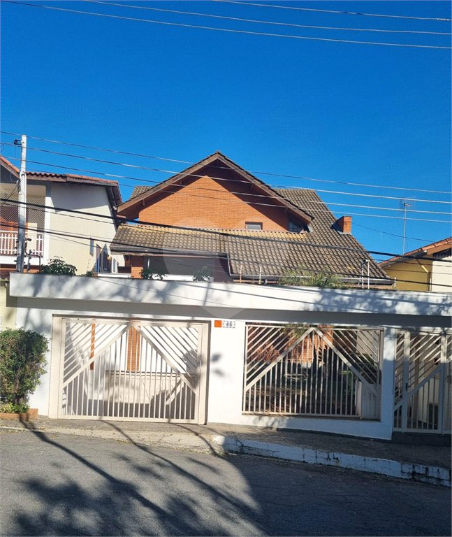 Sobrado à venda com 3 quartos, sendo 2 suítes,  em Mandaqui, São Paulo, SP