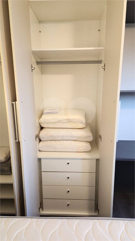 Apartamento à venda com 1 quarto em Cerqueira César, São Paulo, SP