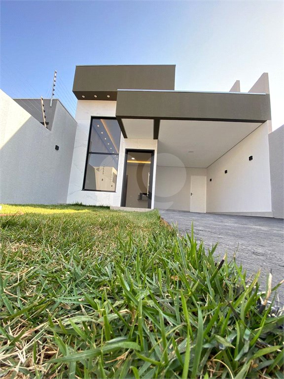 Casa Térrea à venda com 3 quartos, sendo 1 suíte, em Ponte Nova, Várzea Grande, MT