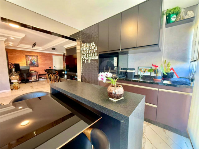 Apartamento à venda com 2 quartos, sendo 1 suíte,  em Chácara Flora, São Paulo, SP