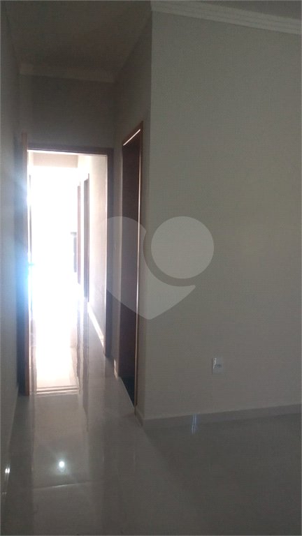 Casa Térrea à venda com 3 quartos, sendo 1 suíte,  no Centro, Bom Jesus dos Perdões, SP