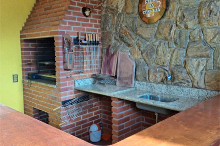 Casa Térrea à venda com 3 quartos, sendo 2 suítes,  em Vila Oliveira, Mogi das Cruzes, SP