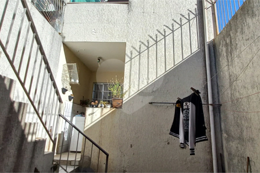 Sobrado à venda com 4 quartos, sendo 1 suíte, em Vila Dom Pedro Ii, São Paulo, SP
