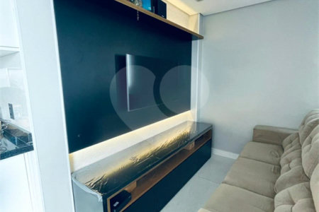 Apartamento à venda com 1 quarto em Jardim D'abril, Osasco, SP