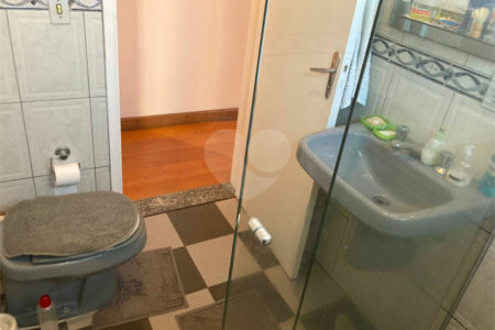 Casa à venda com 3 quartos, sendo 1 suíte, em Vila Mascote, São Paulo, SP