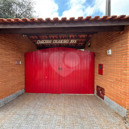 Chácara à venda com 3 quartos em Vila Sottemo, Itapetininga, SP