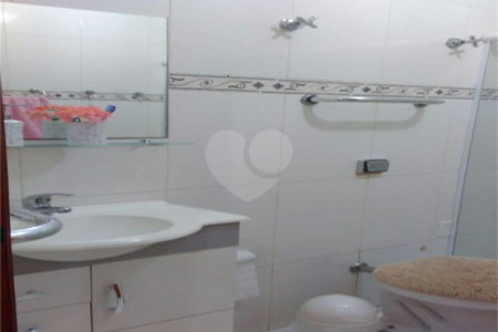 Casa à venda com 4 quartos, sendo 2 suítes, em Loteamento Jardim Parque das Palmeiras, Serra Negra, SP