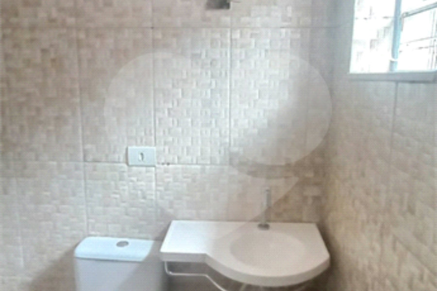 Casa Térrea à venda com 4 quartos, sendo 3 suítes, em Vila Galvão, Guarulhos, SP