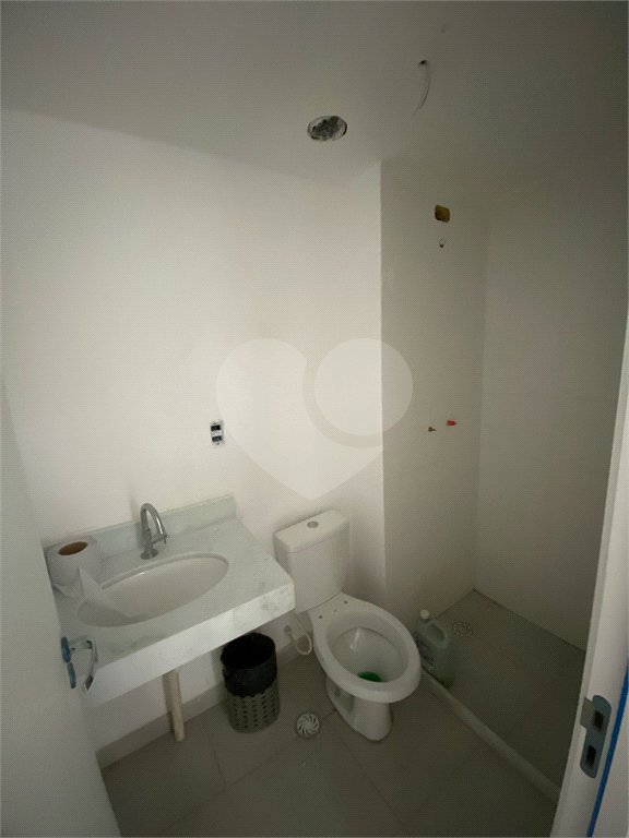 Apartamento à venda com 2 quartos, sendo 1 suíte, em Campo Grande, Rio de Janeiro, RJ