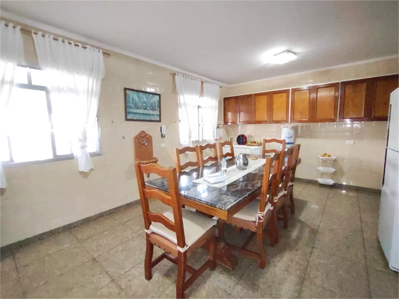 Casa à venda com 3 quartos, sendo 1 suíte, no condomínio Vila Paiva, São Paulo - SP
