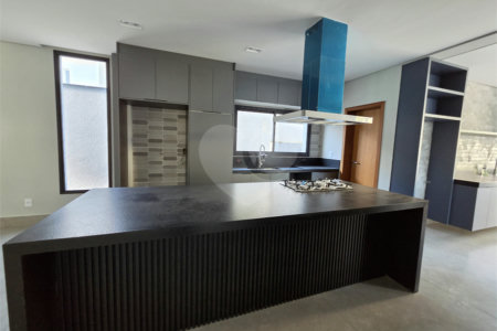 Casa à venda com 5 suítes no condomínio Fazenda Imperial, Sorocaba - SP