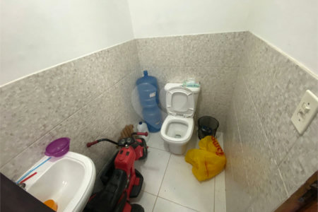 Sobrado à venda com 2 quartos, sendo 1 suíte, em Jardim Nathalie, Mogi das Cruzes, SP