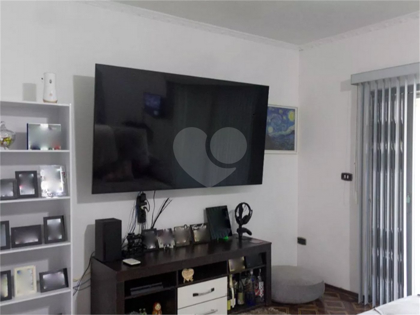 Sobrado à venda com 4 quartos, sendo 1 suíte, em Vila Jaguara, São Paulo, SP