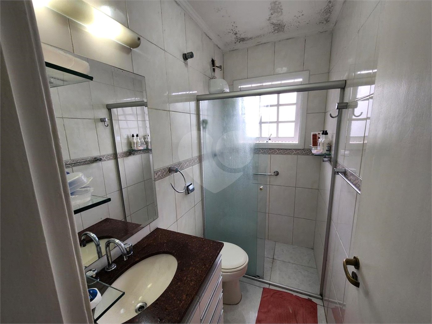 Sobrado à venda com 3 quartos, sendo 1 suíte,  em Jardim Ana Maria, São Paulo, SP