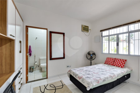 Casa à venda com 8 quartos em Alto da Boa Vista, São Paulo, SP