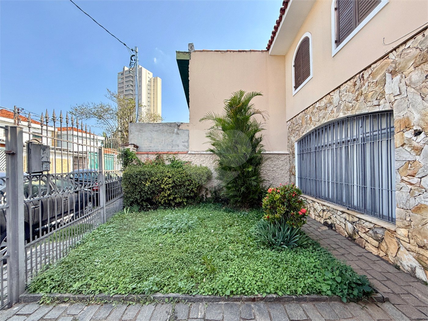 Casa à venda com 3 quartos, sendo 1 suíte,  em Vila Cruzeiro, São Paulo, SP