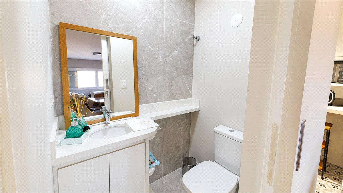 Apartamento à venda com 2 suítes em Bela Vista, São Paulo, SP