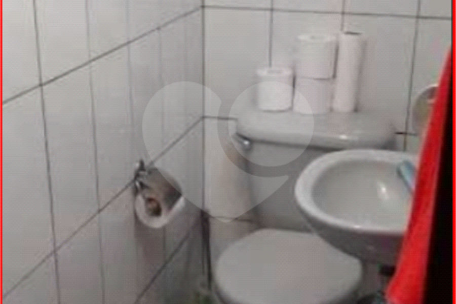 Sobrado à venda com 5 quartos, sendo 1 suíte, em Parque Edu Chaves, São Paulo, SP