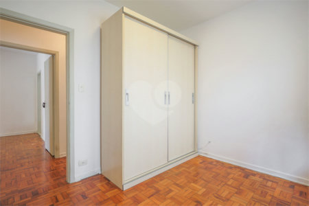 Casa Térrea à venda com 3 quartos, sendo 1 suíte, em Cidade Vargas, São Paulo, SP