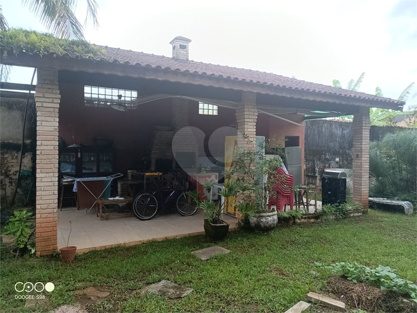 Casa à venda com 4 quartos, sendo 1 suíte,  no condomínio Morada da Praia, Bertioga - SP