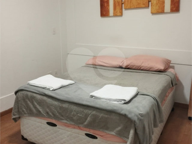 Duplex à venda com 3 suítes em Cerqueira Cesar, São Paulo, SP