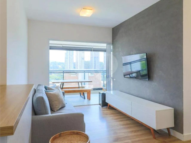 Apartamento à venda com 2 quartos, sendo 1 suíte,  em Chácara Santo Antônio, São Paulo, SP